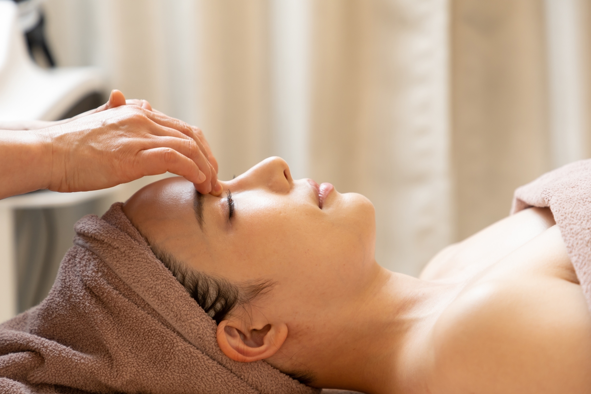 フェイシャルエステ施術